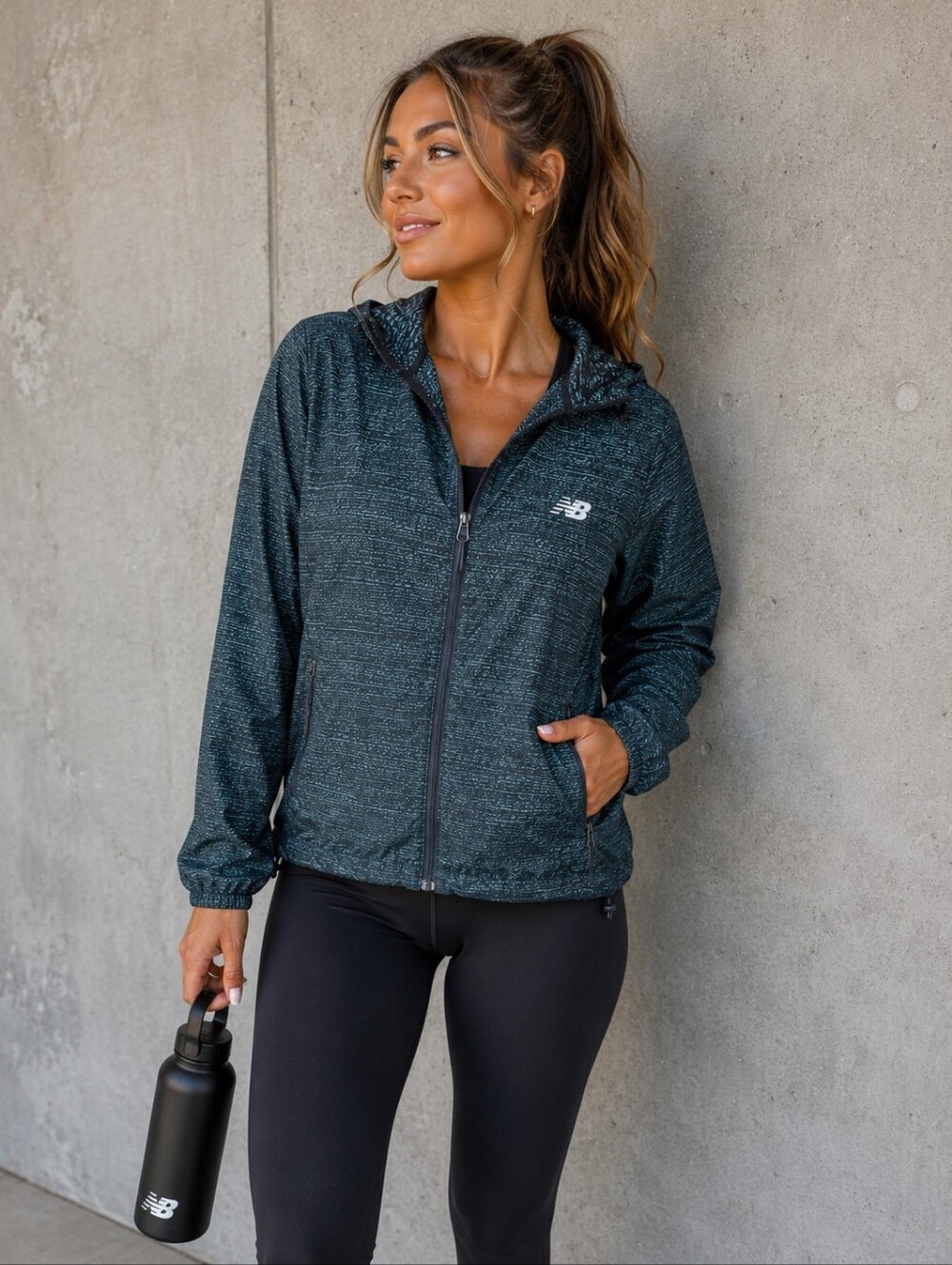 NEW BALANCE Windbreaker Jacket Womens Large Gray Teal Hooded Running Athletic